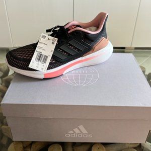 ADIDAS EQ21 RUN Running Sneakers